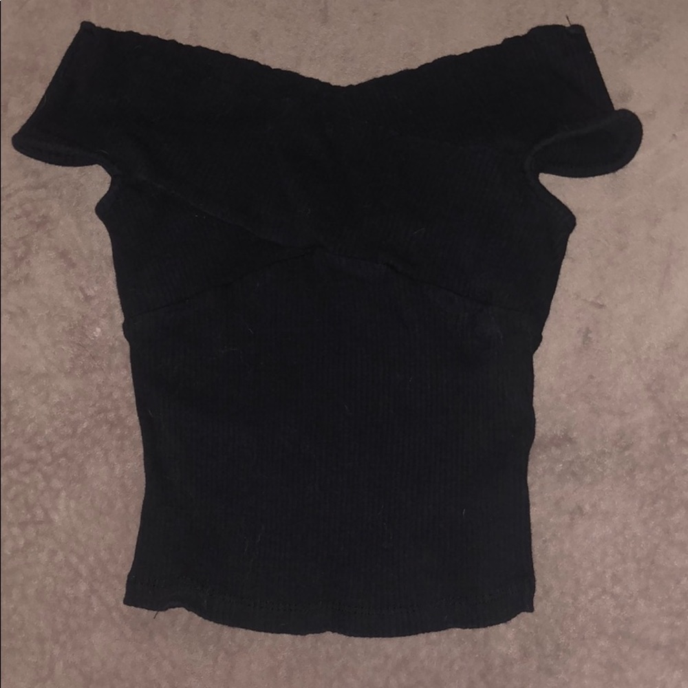 Lush off the shoulder black Sandy top